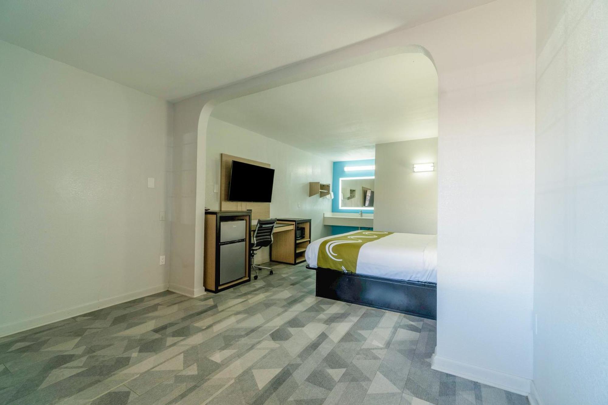Pleasanton Executive Inn By Oyo Dış mekan fotoğraf