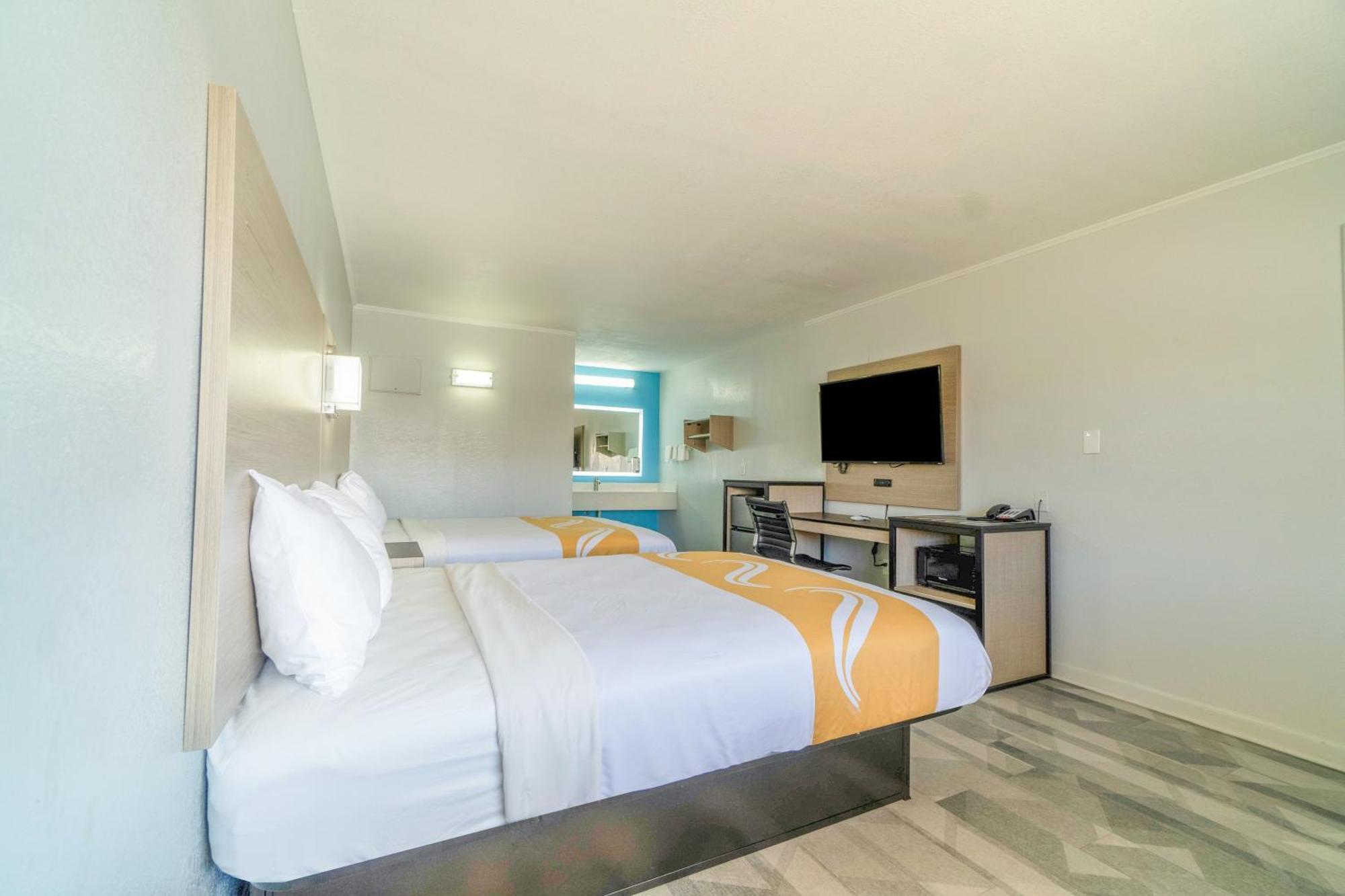 Pleasanton Executive Inn By Oyo Dış mekan fotoğraf
