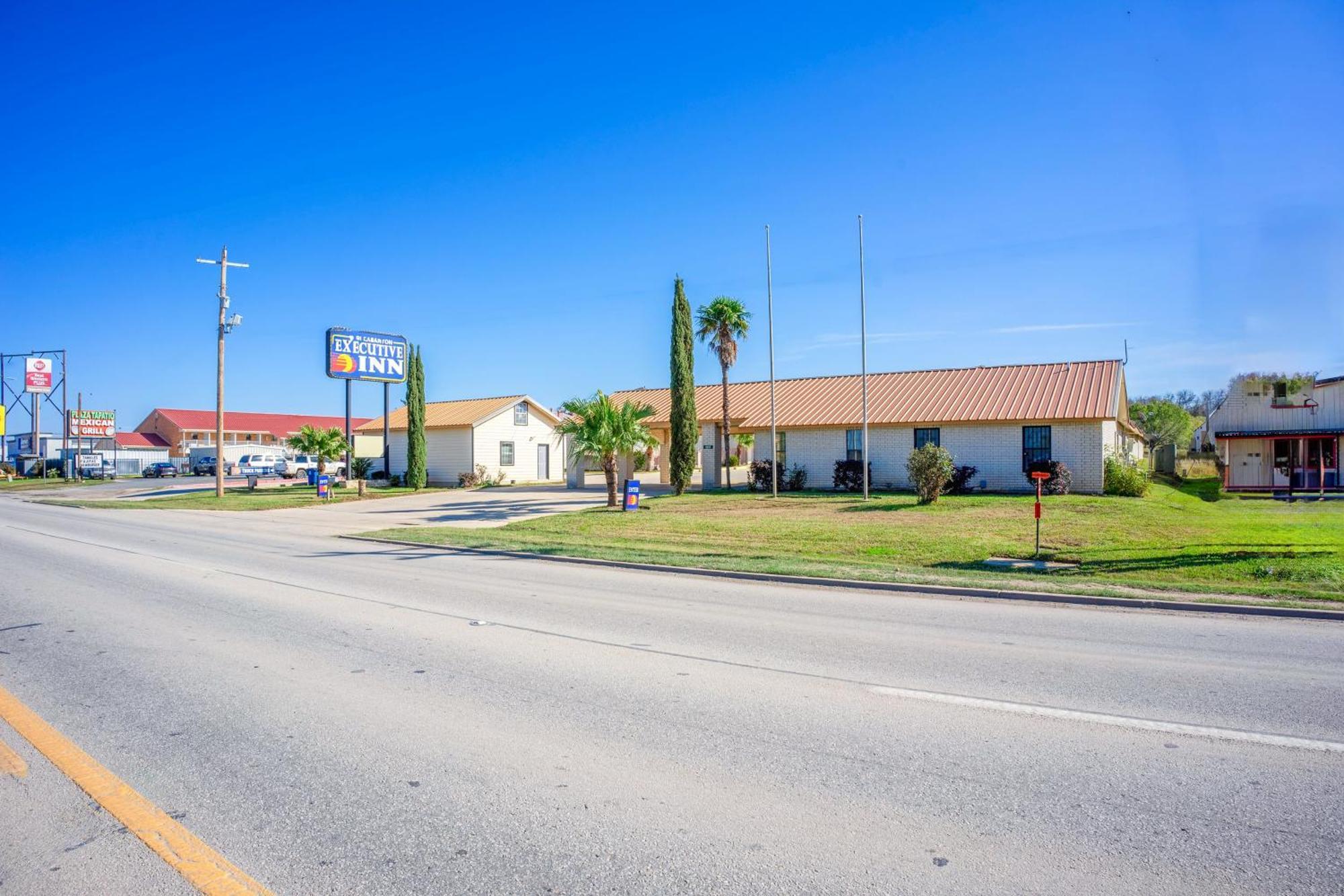 Pleasanton Executive Inn By Oyo Dış mekan fotoğraf